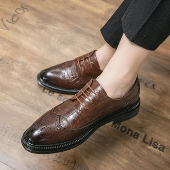 Мъжки ръчно изработени луксозни кожени обувки Brogue Бизнес мениджърМъжка кариера Oxfords Черно кафяво мода ежедневни обувки Zapatillas Hombre
