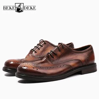 Реколта ръчно изработени мъжки издълбани Oxfords луксозна марка ретро 100% естествена кожа кръг пръсти мъжки случайни Brogue обувки официални обувки