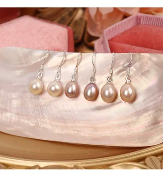 1pair проста мода вода капка перла обеци за жени 7-8MM лилаво ориз виси естествени сладководни перла обица сватбено парти