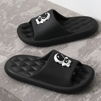 Нова мода летни сандали мъже карикатура платформа чехли мека подметка EVA нехлъзгащи се домашни пързалки за баня Дамски джапанки плажни обувки